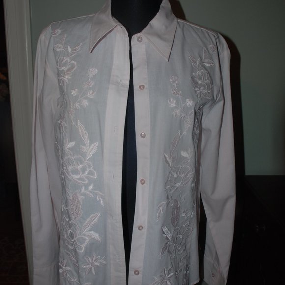 New Coldwater Creek Blouse - Picture 4 of 4